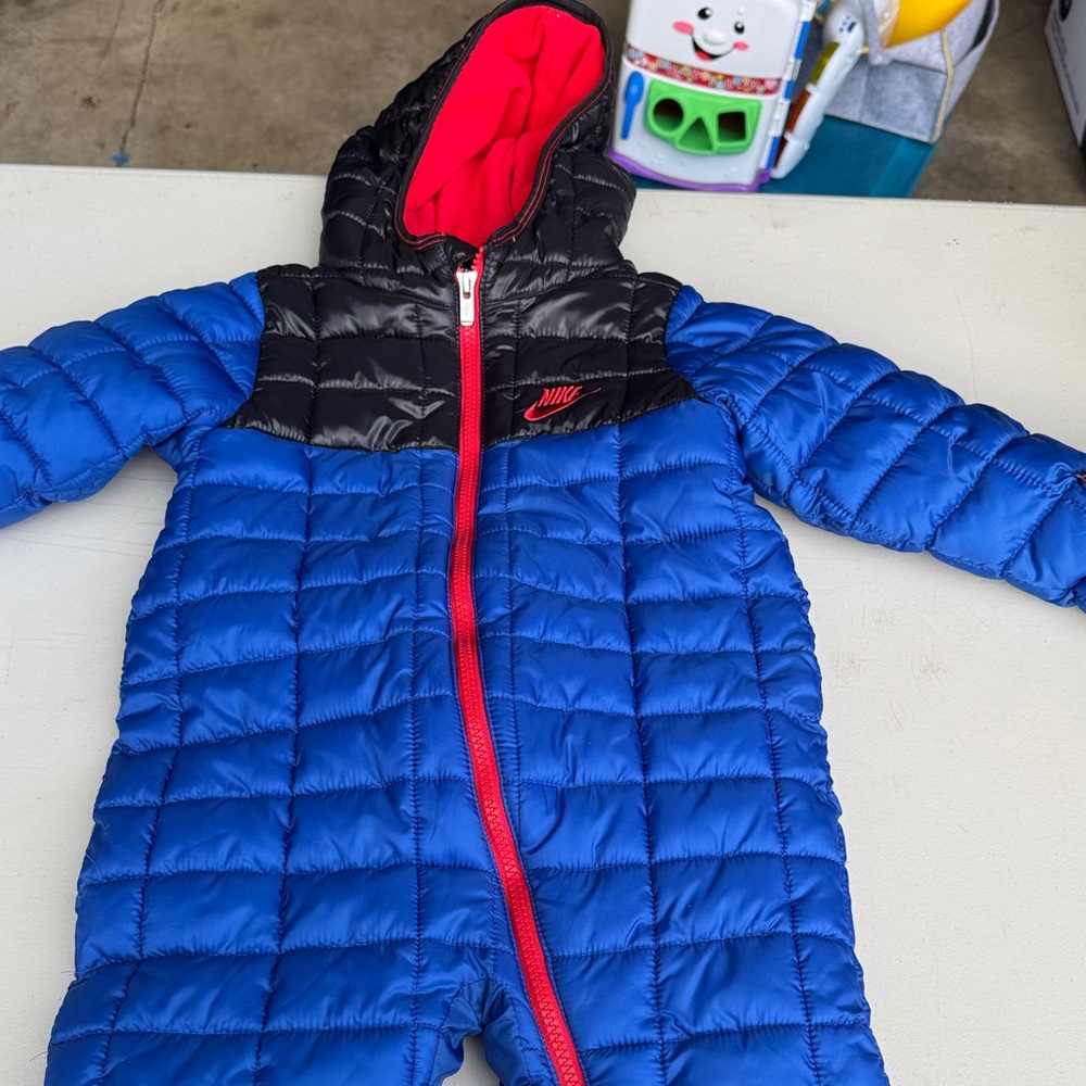 Nike Black and Blue Puffer Snowsuit with Red Accents